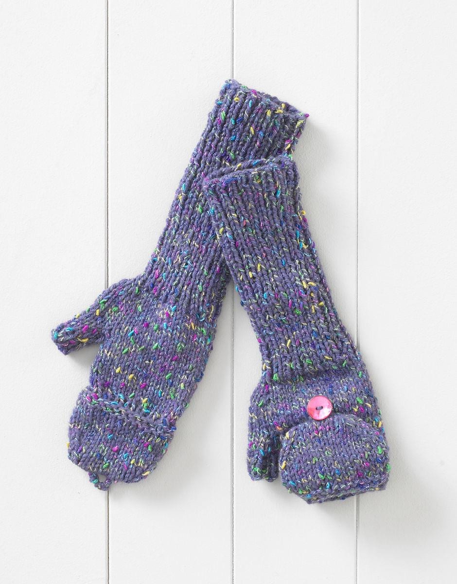 The Bumper Book of Accessories Book No 2. Sirdar Knitting Pattern Book 461 Code B.